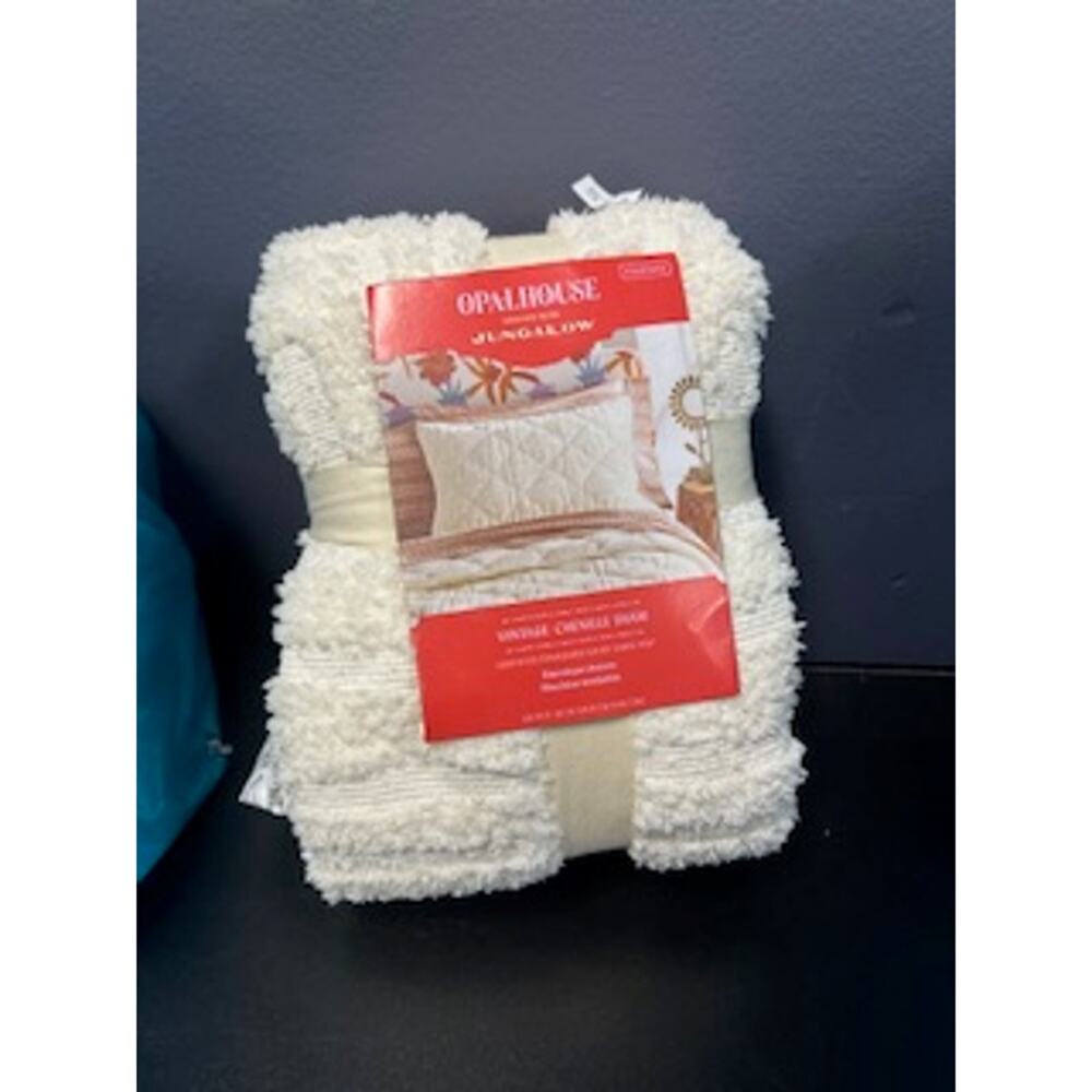 NWT- Standard Vintage Chenille Sunset & Vine Quilt Sham cream - Opalhouse™